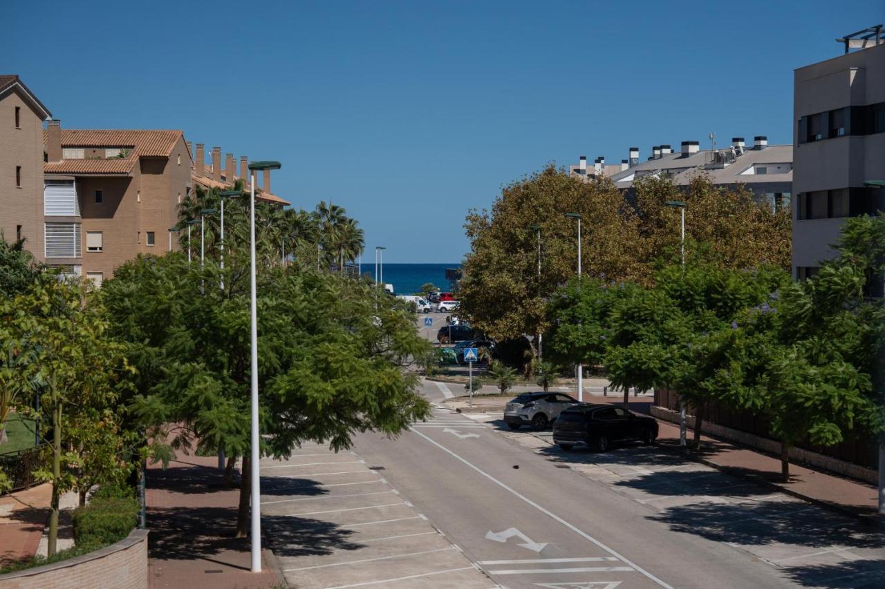 Prime Spanish Holidays - Rennes Arenal Playa Apartment