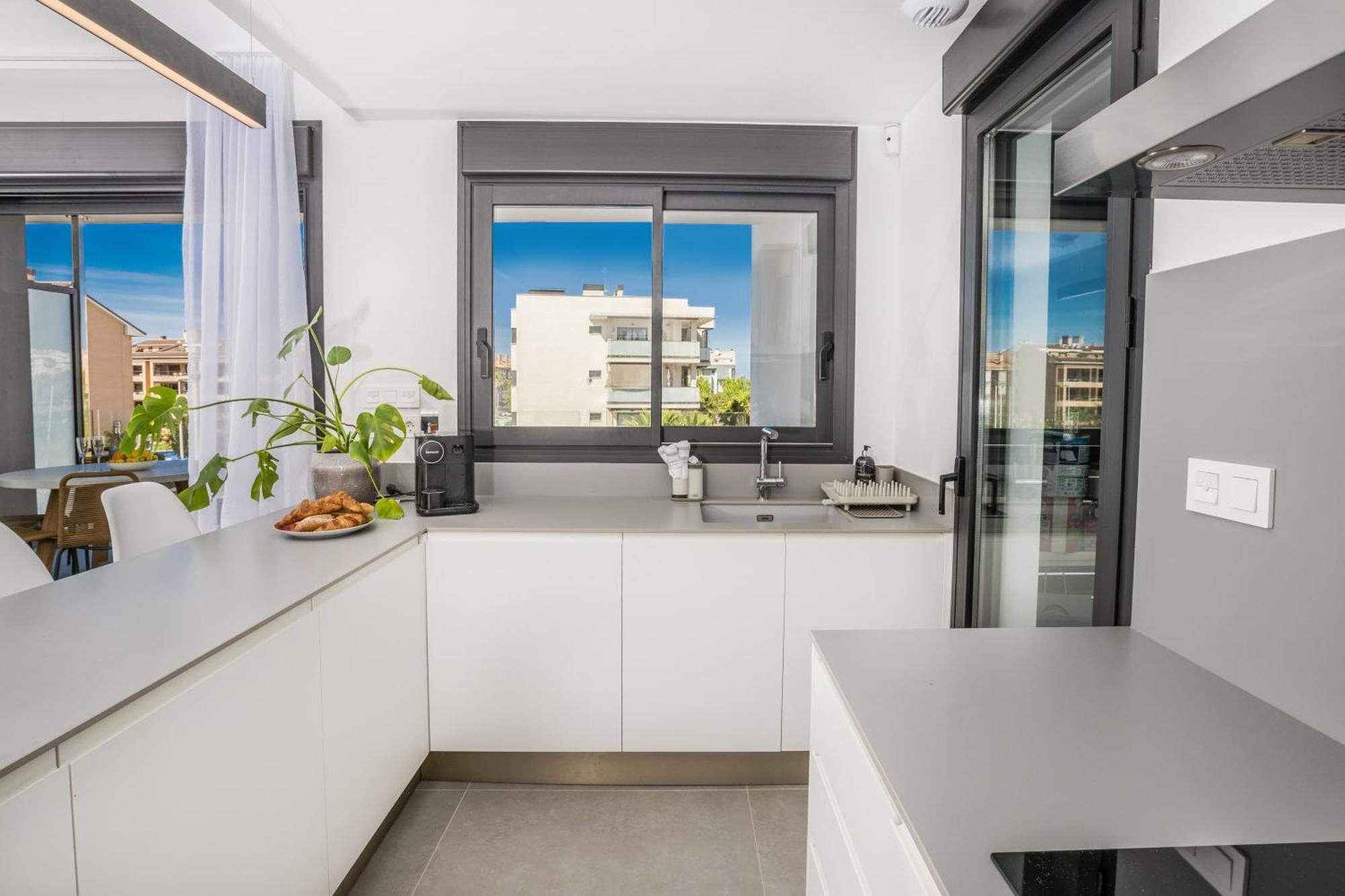 Apartment Prime Spanish Holidays - Rennes Arenal Playa