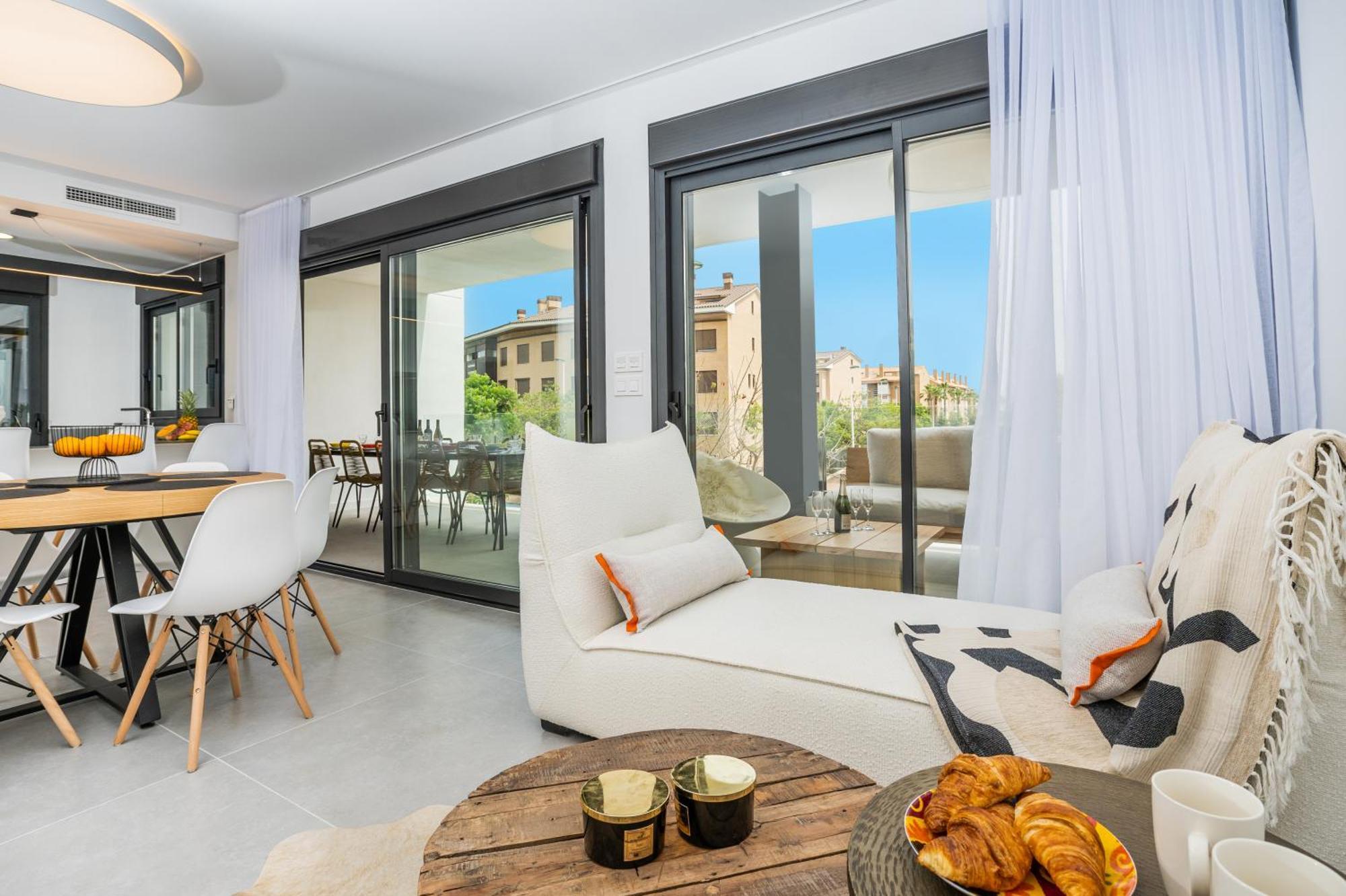 Prime Spanish Holidays - Rennes Arenal Playa *