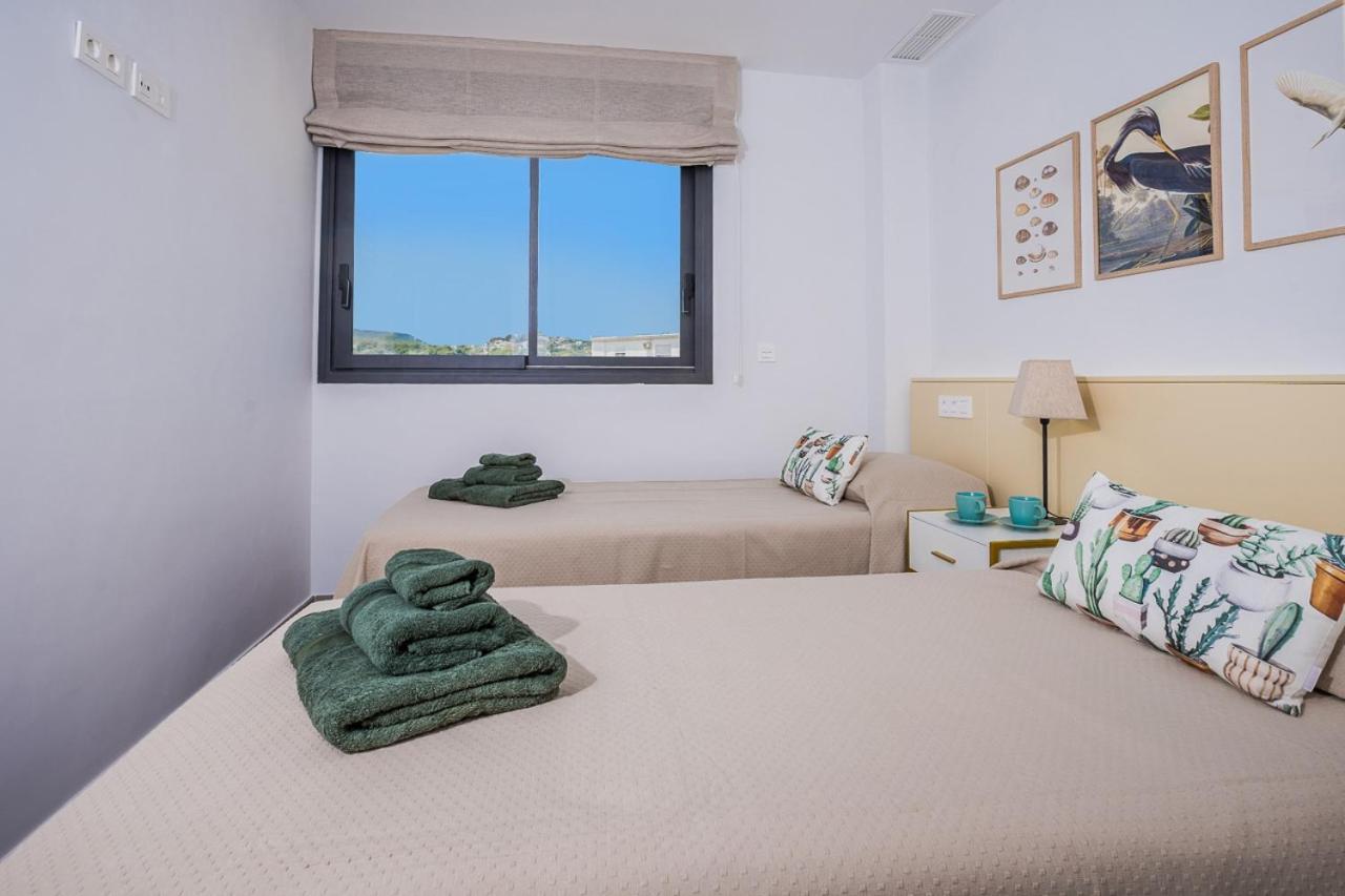 Prime Spanish Holidays - Rennes Arenal Playa Apartment